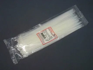 Хомут290х3.6мм черный (100шт) ДКС Хомут290х3.6мм черный (100шт) ДКС