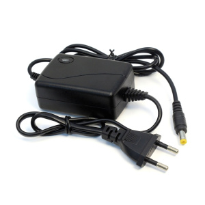 AMATEK, AP-D12/10; Блок питания =12В/1А, стабилизированный. Выход: 12В±5%, 1А, 12Вт; вход ~110-242В, AMATEK, AP-D12/10; Блок питания =12В/1А, стабилизированный. Выход: 12В±5%, 1А, 12Вт; вход ~110-242В,